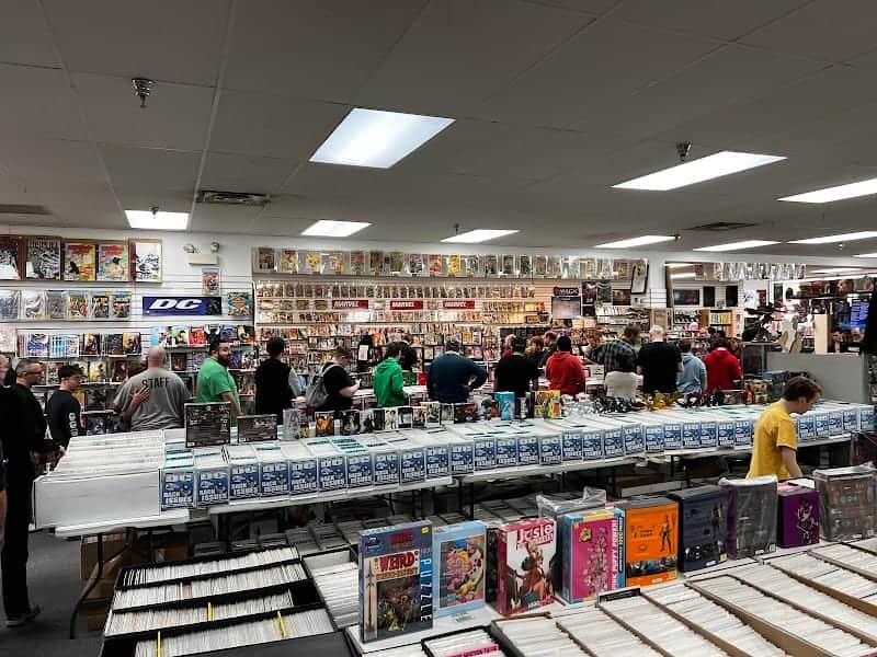 Graham Crackers Comics of Naperville