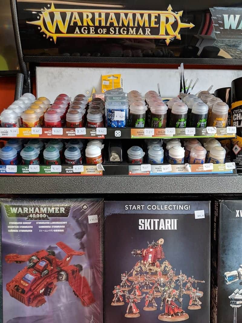 Stalking Dragon Games and Comics