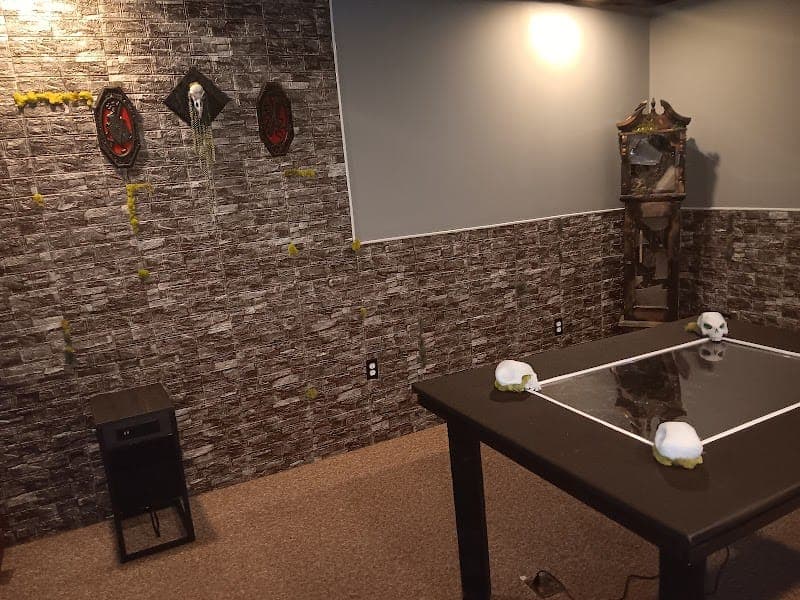 Legendary Crits Lounge