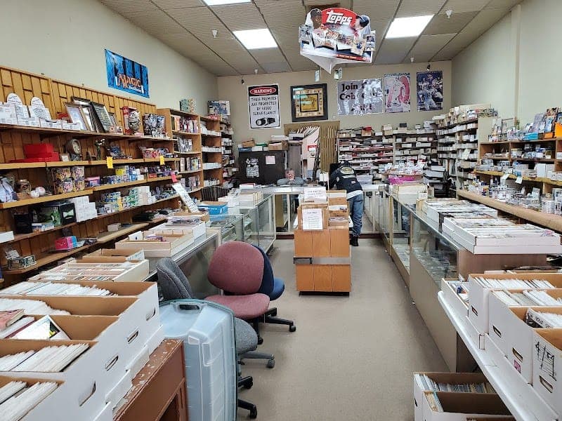 Fama's Coins and Baseball Cards