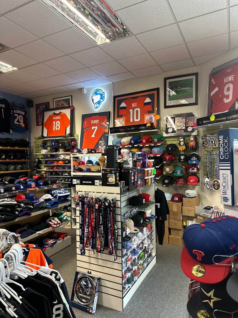 K&D's Sports Memorabilia