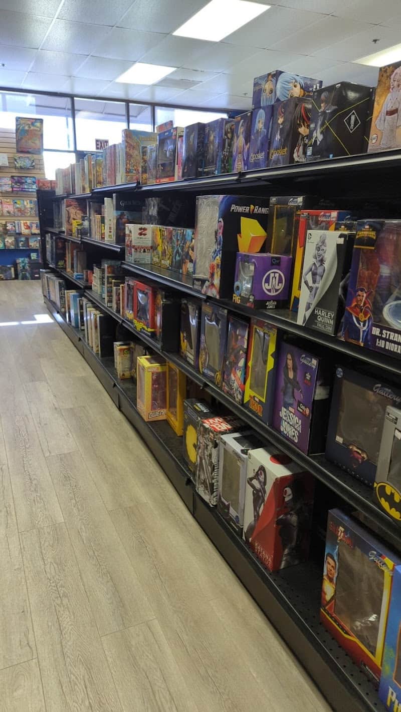 Sanctum Comics Games & Cards
