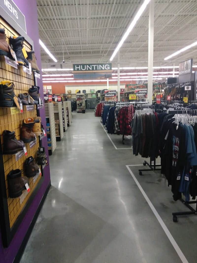 Dunham's Sports