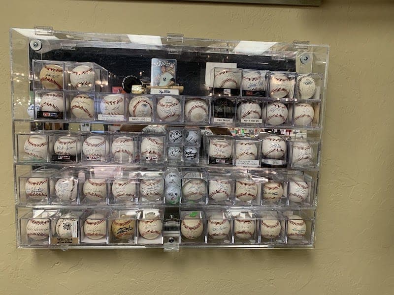 Azlin’s Sports Cards & Technologies