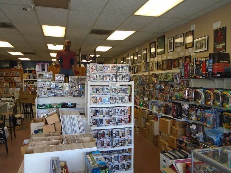 Bases Loaded - Baseball Cards & Collectibles