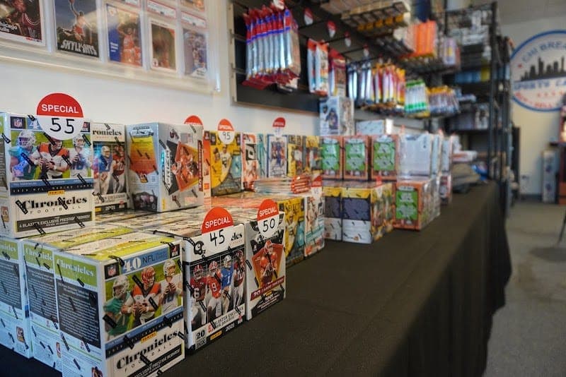 Chi Breaks Sports Cards