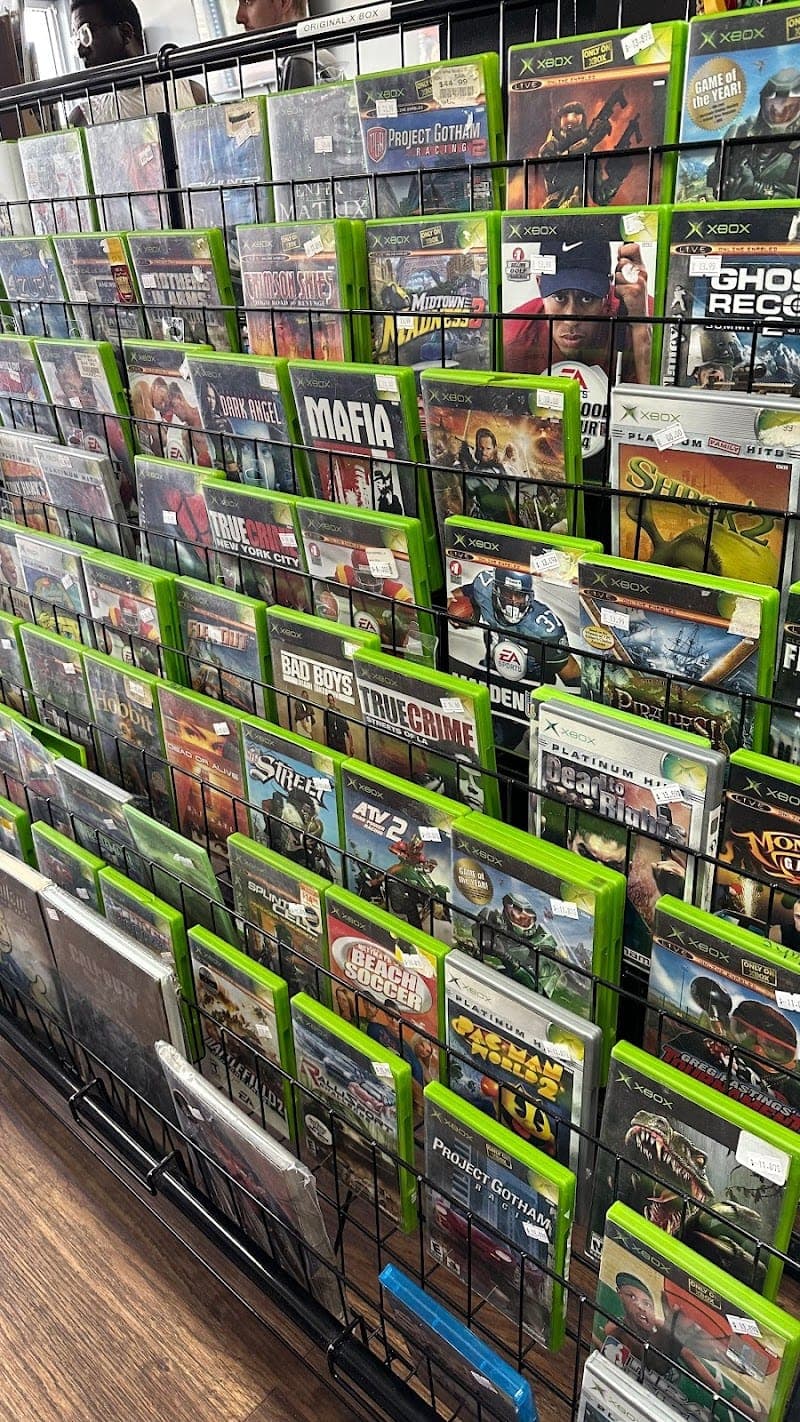 D&R Enterprise Outlet &Game zone