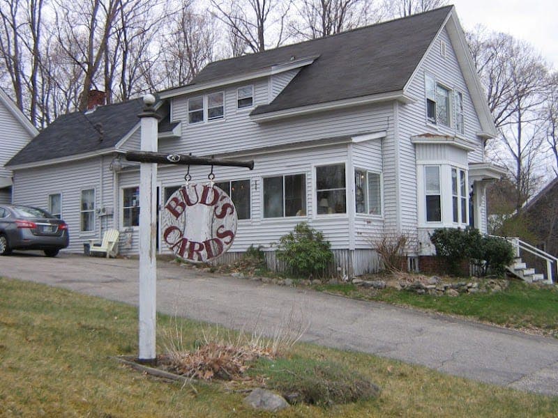 Bud's Sports Cards and Memorabilia