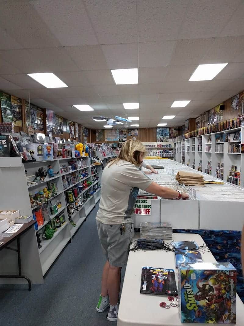 Kenmore Komics & Games