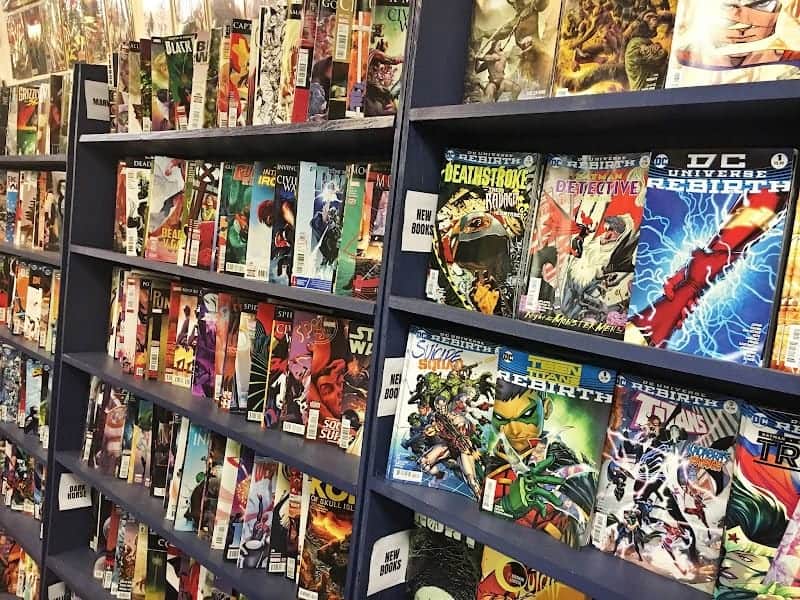 Fourcorners Comics & Games