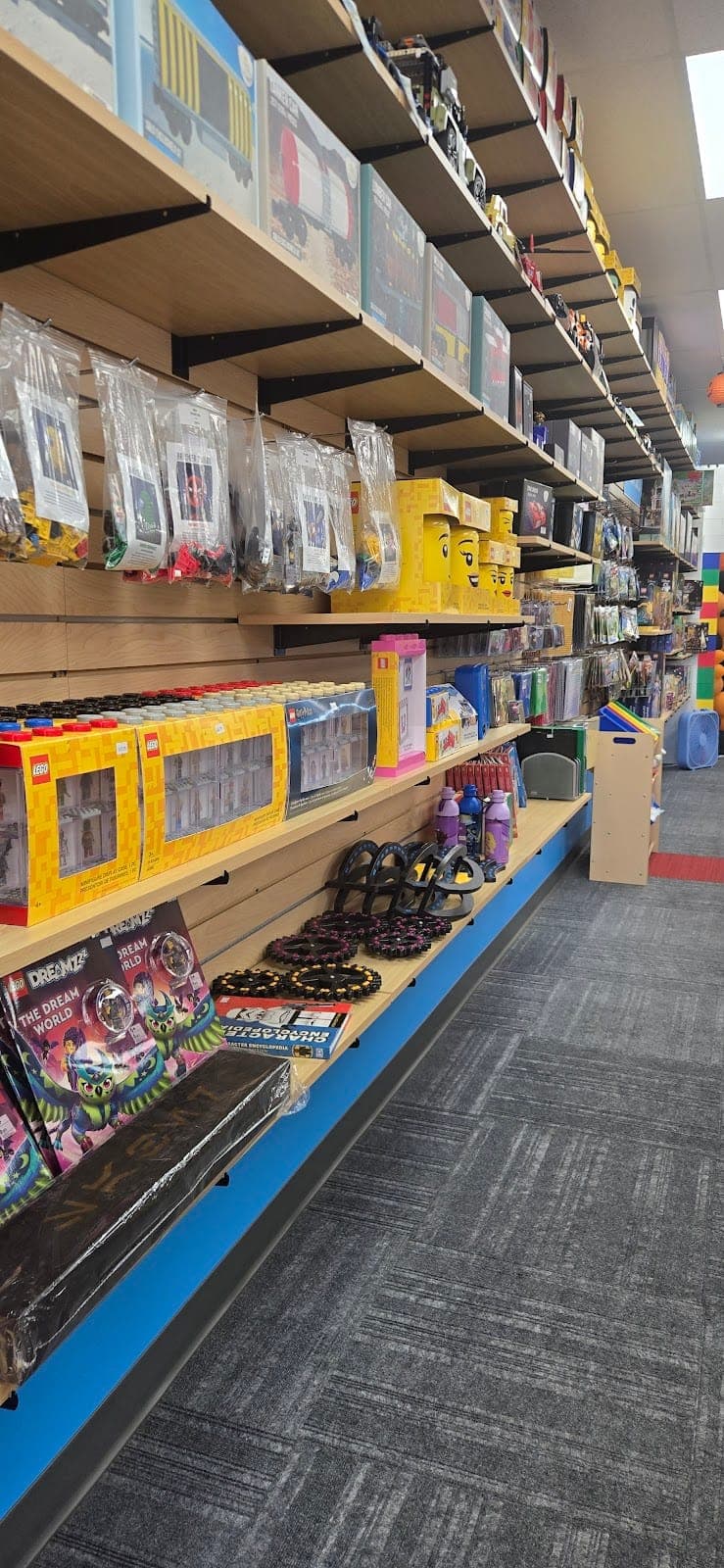 Bricks & Minifigs Kernersville