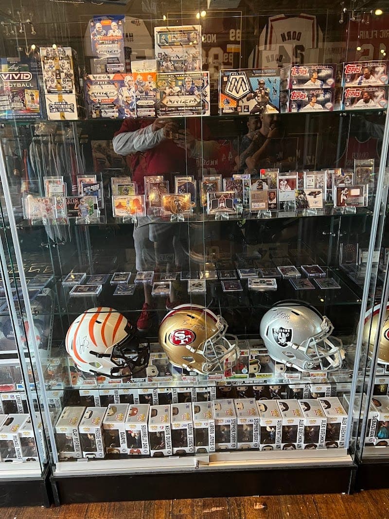 Kings Of Cards At The Rex