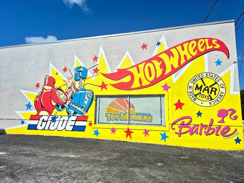 Sarasota Toy Museum / Moosehead Toys and Comics