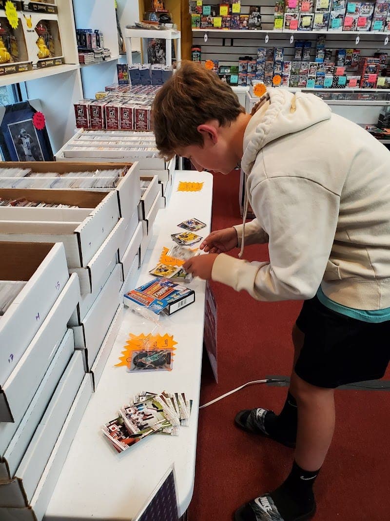 World of Wax Sports Cards Randolph