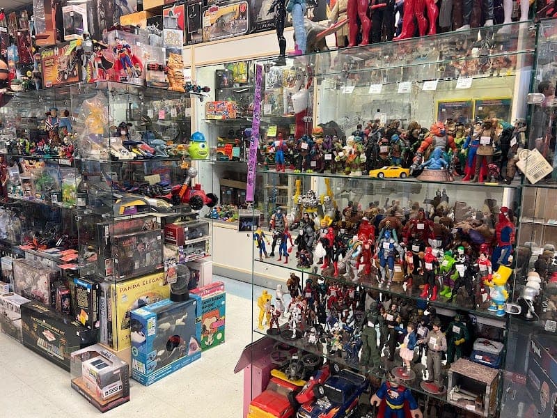 Pop Culture Comics & Toys (Sussex Ave)