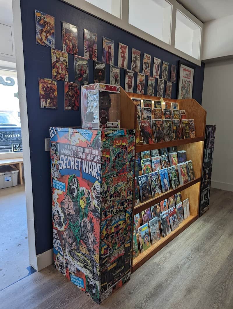Monterey Bay Collectors Lounge