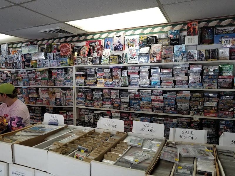 Simsbury Cards & Comics