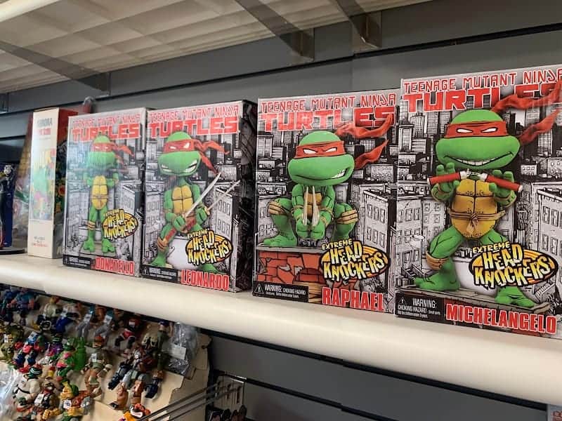 J C Comics & Cards