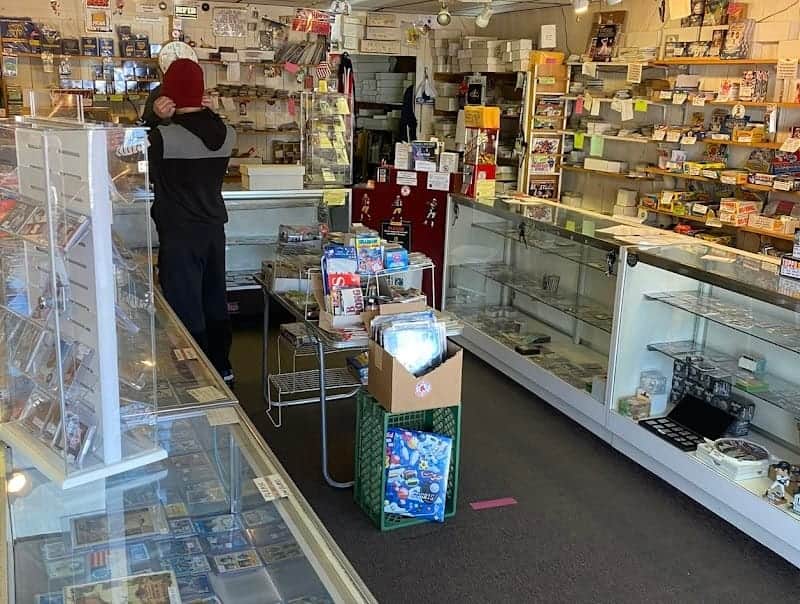D J's Sports Cards