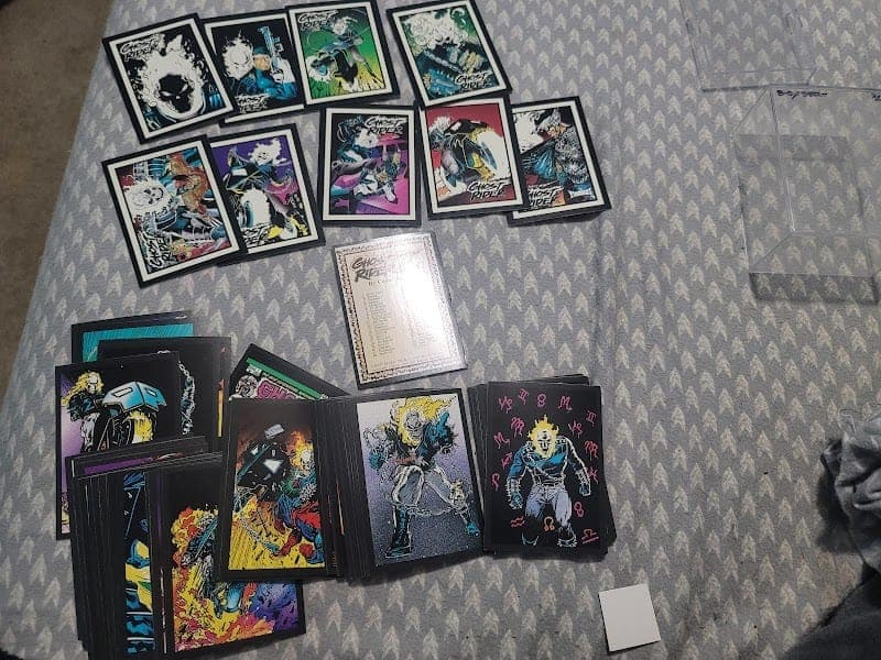 Acme Comicbooks & Trading Crds