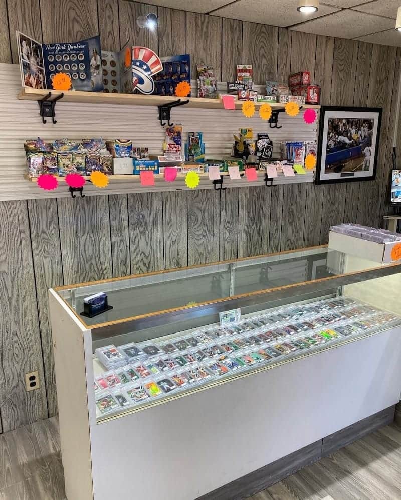 Card Cave Central