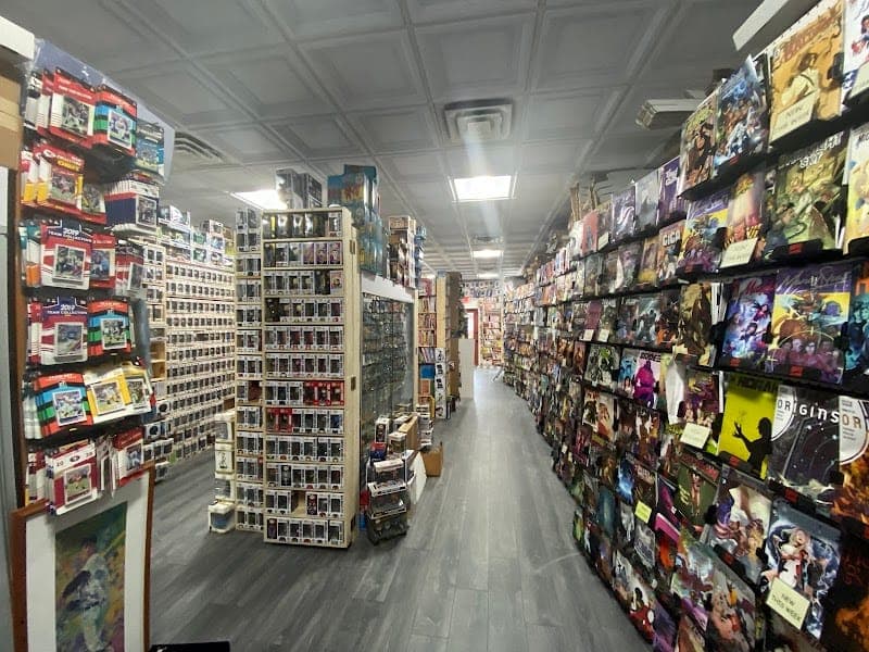 Matt's Sports Cards & Comics