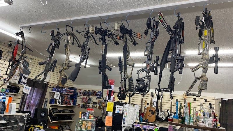 Last Chance Cash LLC