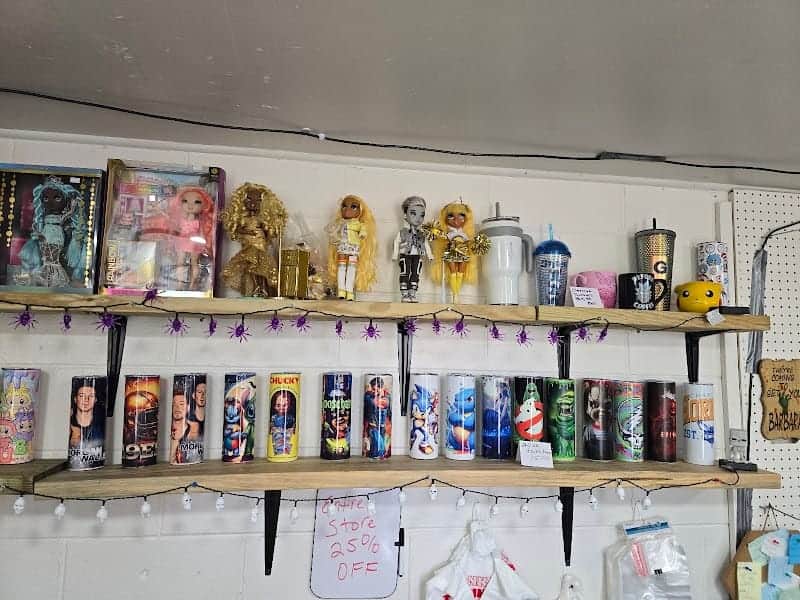 L & B TOYS