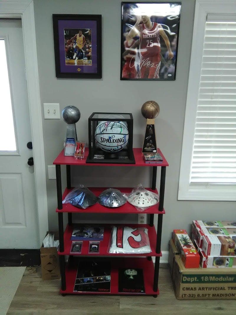 Pyramid Sports Memorabilia & More