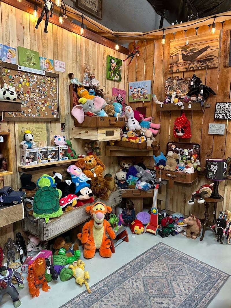 Station30 collectabiles and more