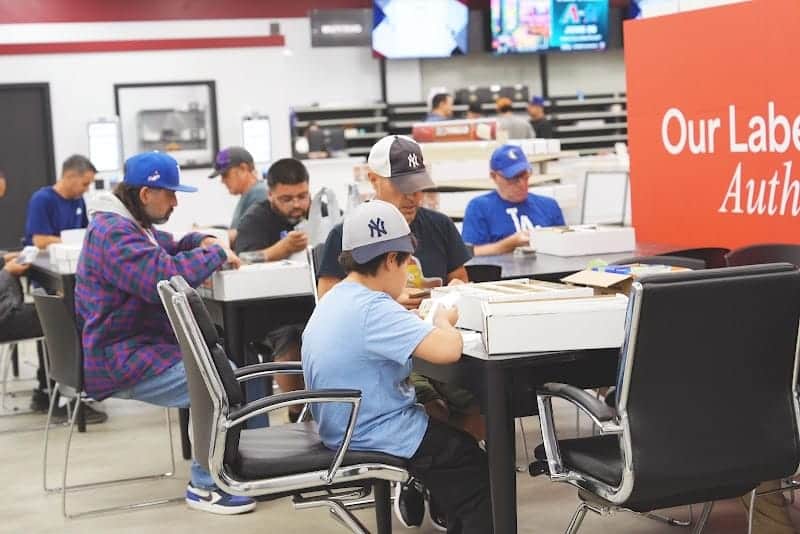 Burbank Sportscards
